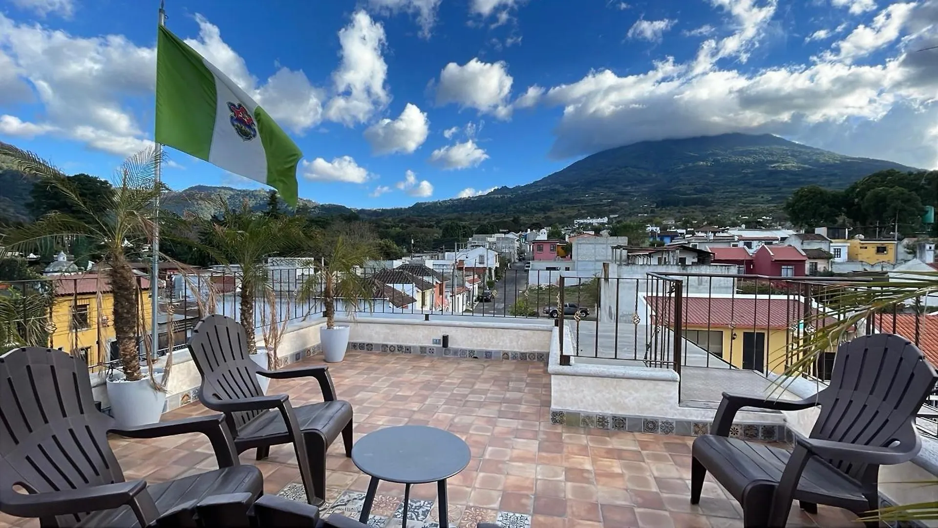 Habitacion Grande De Lujo En Antigua Guatemala Guatemala